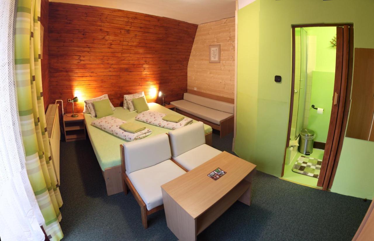 Hotel Zatisi Janske Lazne Bagian luar foto
